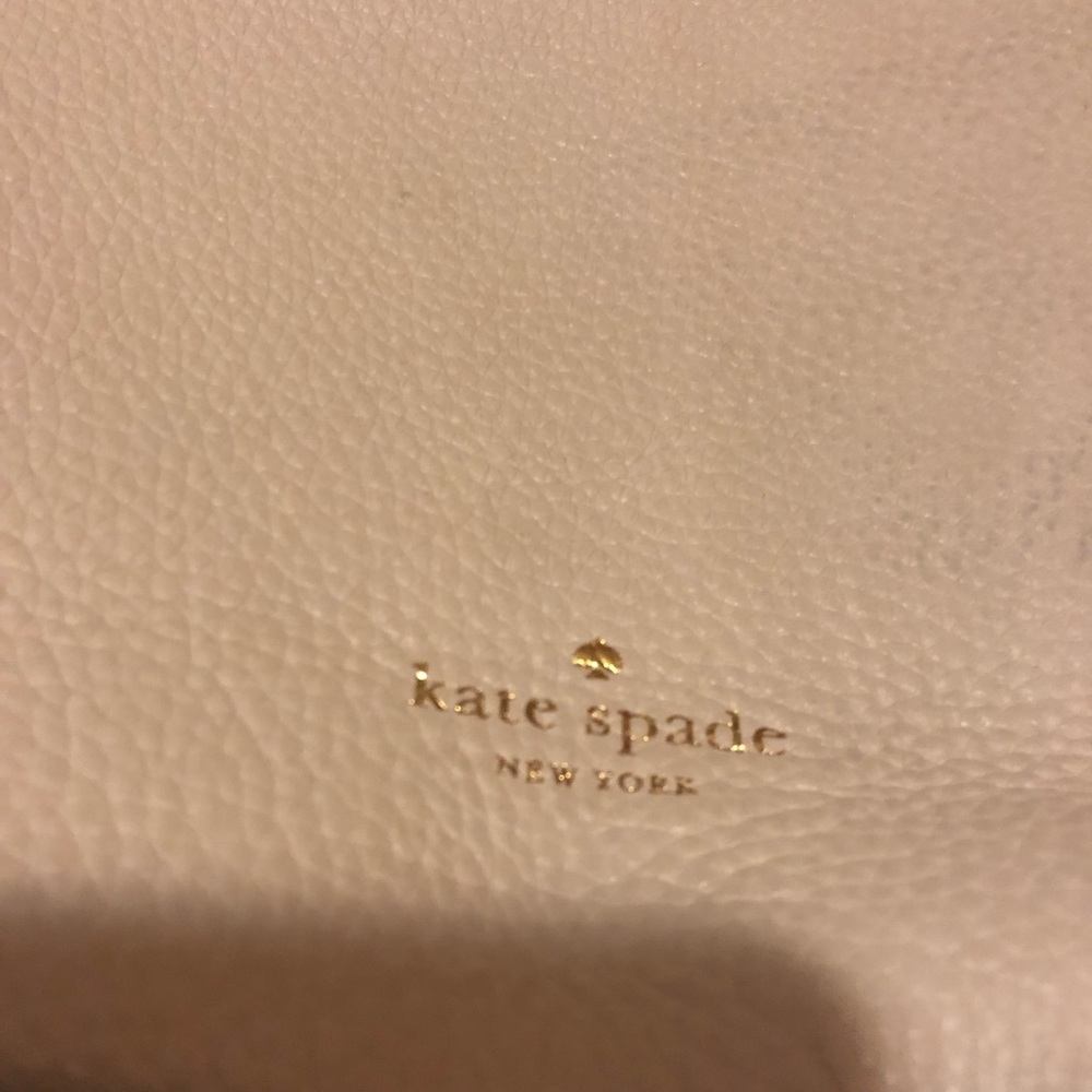 Kate Spade purse - Picture 3 of 5